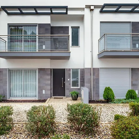 Attractive In Salir Do Porto Villa *